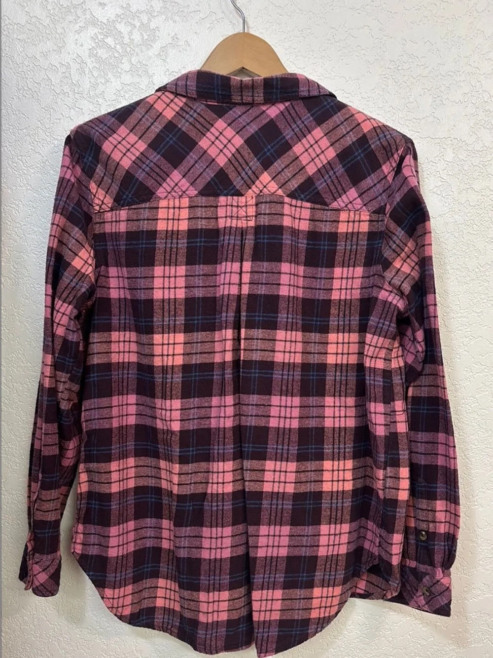 Women’s LARGE Plaid Flannel 100% Cotton Dark Pink, Black & Blue Plaid, Sonoma - Picture 3 of 10